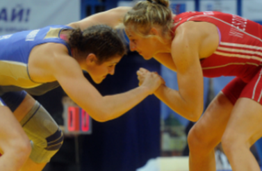 Елена Вострикова прошла в четвертьфинал ЧМ по борьбе