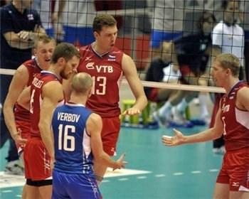 Мужская сборная России по волейболу вышла в 1/4 чемпионата Европы