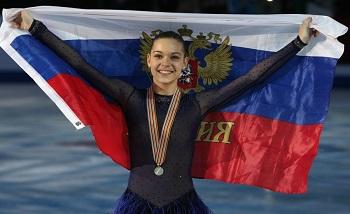 Сотникова лидирует после короткой программы на чемпионате Европы