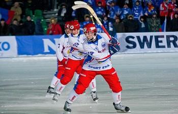 Сборная России в серии пенальти обыграла Швецию на чемпионате мира по хоккею с мячом