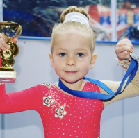 Школа фигурного катания Golden Ice Фото 2.