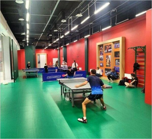 Школа настольного тенниса "Твоя Подача" (ТРК "Красный Кит") Фото 1.