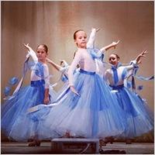 Школа спортивного бального танца "Adelante" (Бакунина) Фото 1.