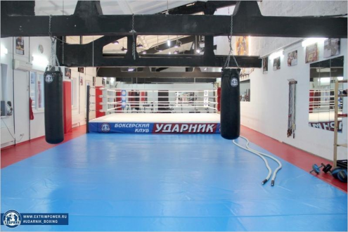 Клуб Striker (Шоссе Энтузиастов) Фото 1.