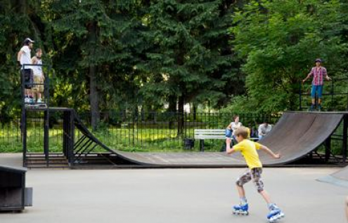 Роллердром в ЦПКиО им. С. М. Кирова Фото 1.