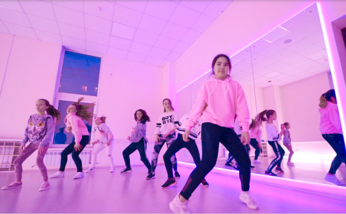 In Dancing Фото 2.