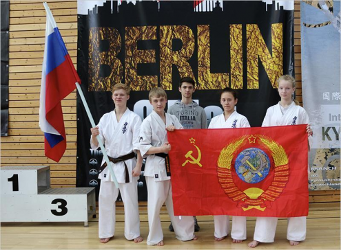 Спортивный клуб "Син" (Новочеркасская) Фото 1.